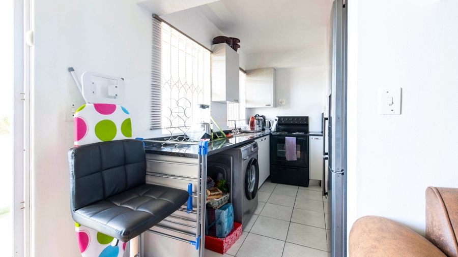 2 Bedroom Property for Sale in Durbanville Western Cape